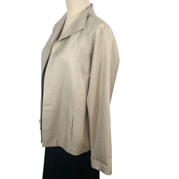 Eileen Fisher Silk Open Front Jacket in Champaign Size Medium - Picture 4 of 13